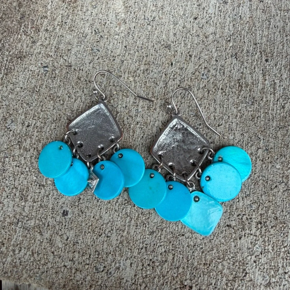 Hammered‎ Silver Blue Shell Disc Chandelier Earrings Boho Statement Dangle